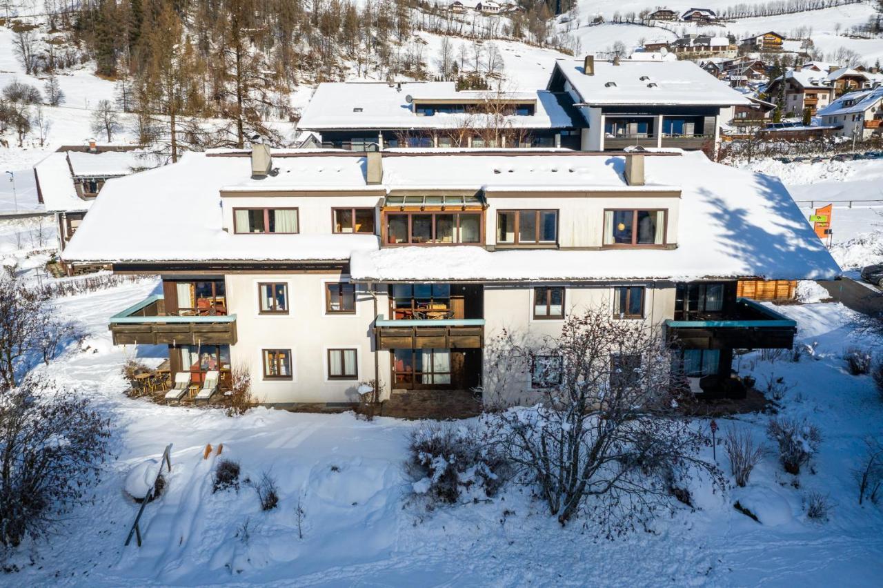 Ortners Mauerwirt - Leistbarer Luxus Apartment Bad Kleinkirchheim Exterior photo